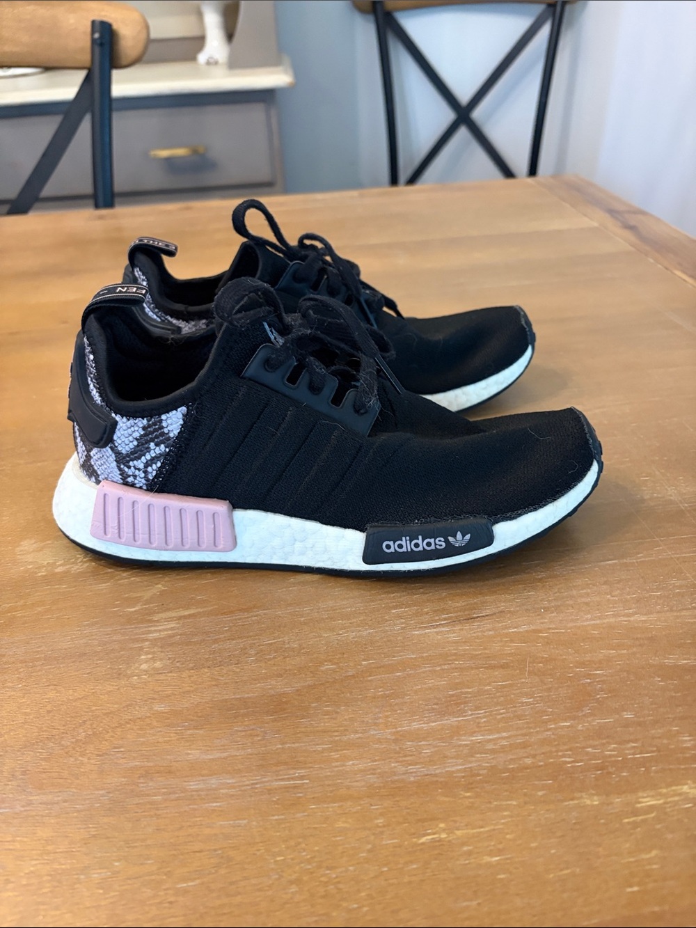 adidas NMD R1 Black Knit Sneakers with White Midsole and Pink snakeskin Accent